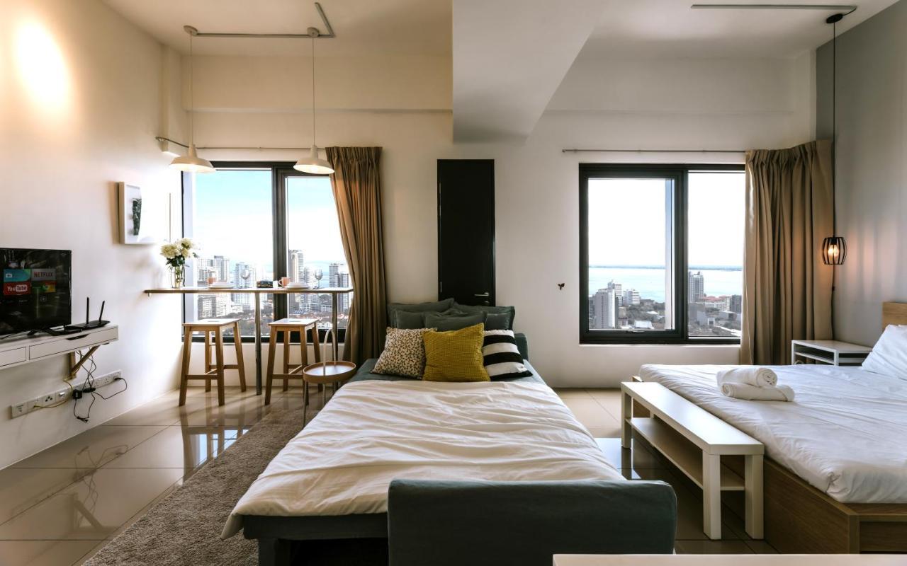 Muji Studio 2 - Seaview At 218 Tropicana Near Komtar Food Heaven With Netflix & Tv Box George Town Esterno foto